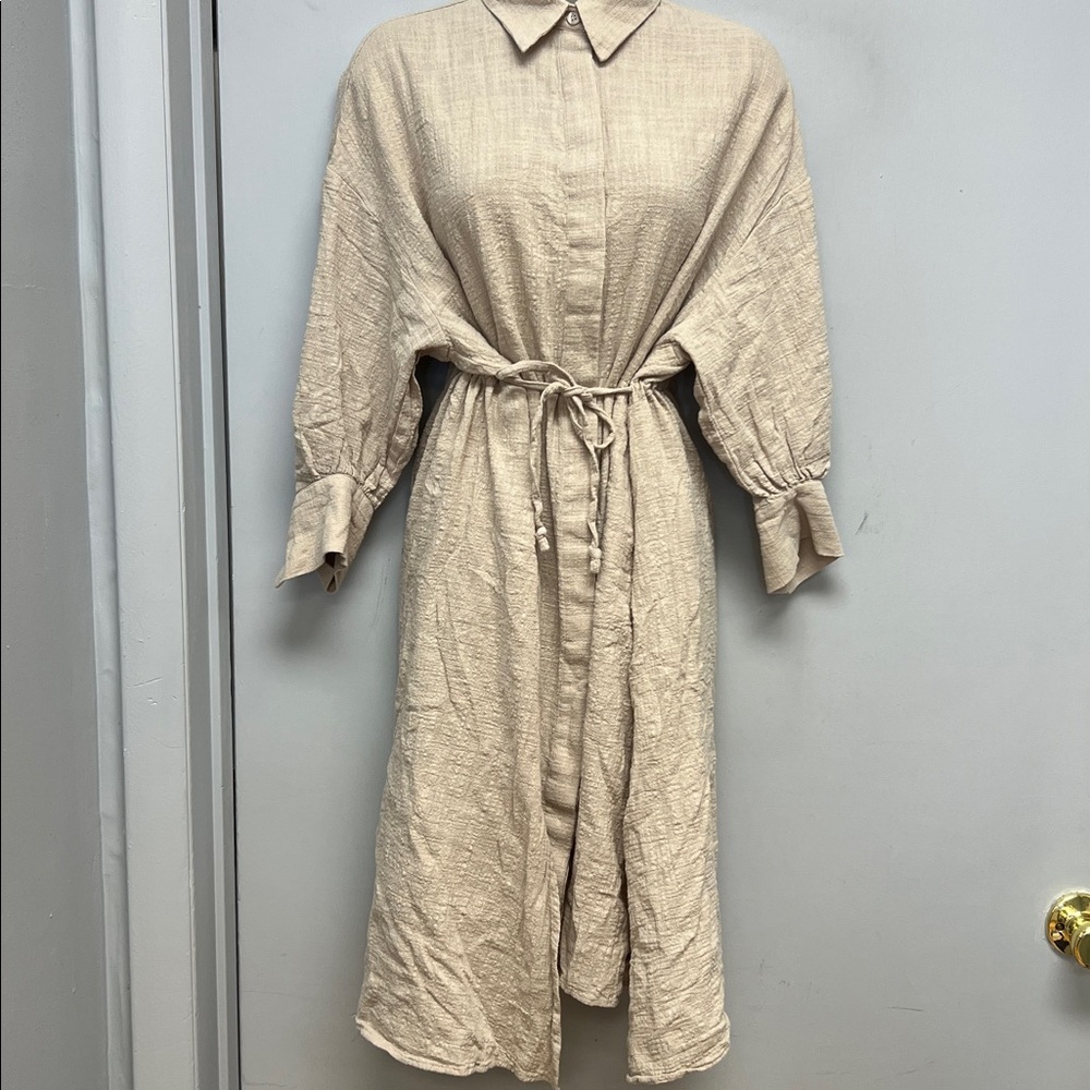 Moon Maven Neutral Textured Button-Front Midi Dress – Size M